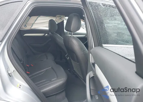 2016 Audi Q3 2.0T Premium Plus z USA, uszkodzony, nr VIN WA1BFCFS8GR019140